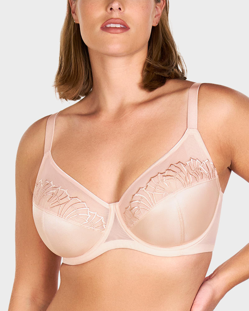 Ailovesexy - Plus - Size Pearl Shimmer Lace Minimizer Bra