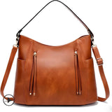 Georgia’s Timeless Elegance | Vintage Shoulder Bag